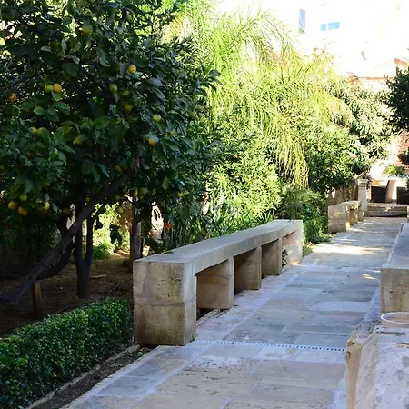 Palazzio 1787 בית הארחה Żejtun